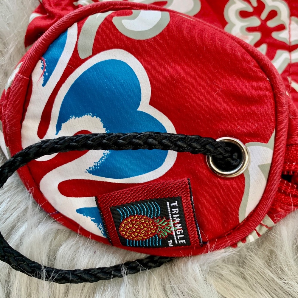 Triangle Hawaiian Floral Crossbody Beach Mini - Picture 4 of 5